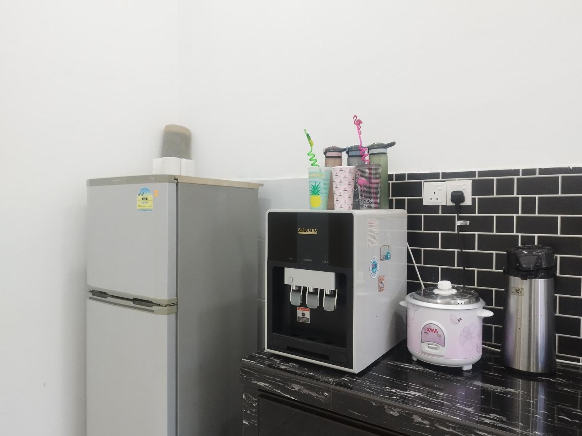 Homestay Batu Pahat, Bushra Exterior foto